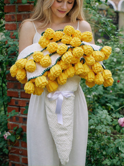 Bloomie Bouquet Blanket