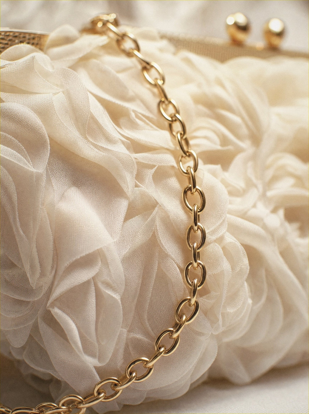 Bloomie Petal Clutch