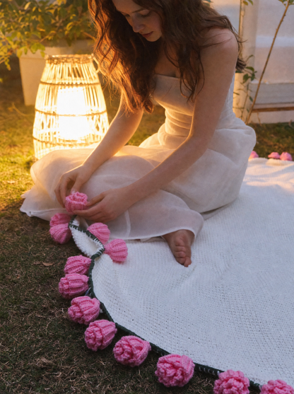 Bloomie Bouquet Blanket